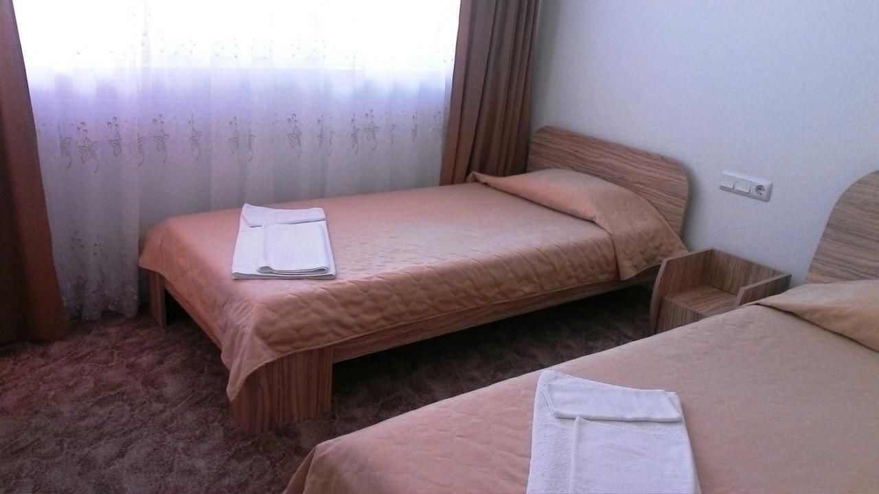 Отель Blyan Family Hotel Чифлик-30