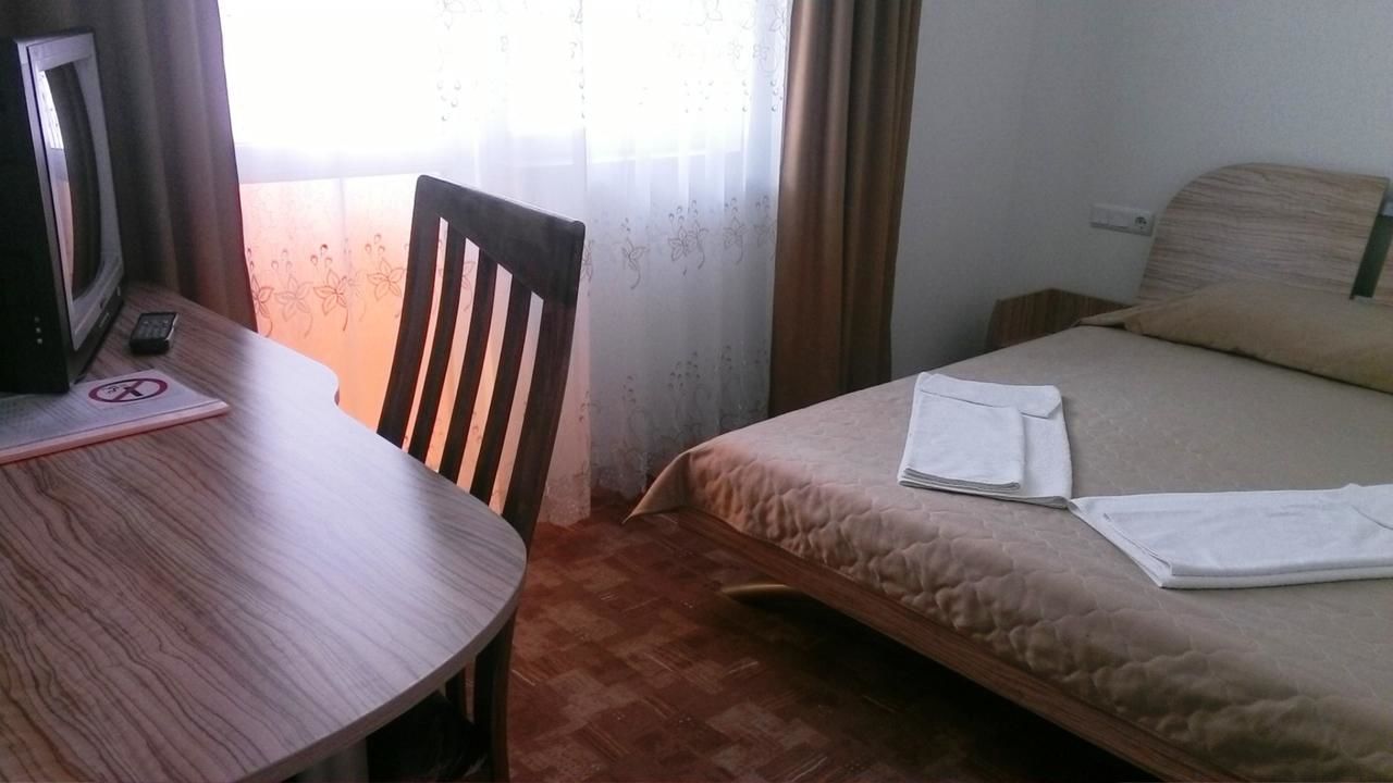 Отель Blyan Family Hotel Чифлик